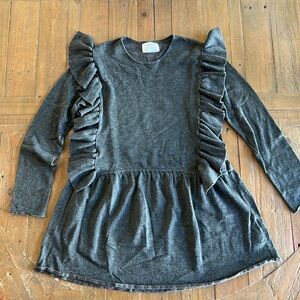 Zara gray knit ruffle front dress